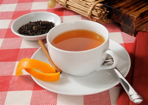 chá de casca de laranja - noivo de larissa manoela